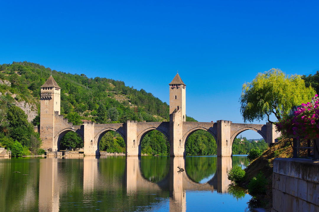 Iconisch natuurzicht in Sud-Ouest - authentiek landschap van de Franse wijnregio"